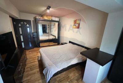 Apartament cu 3 camere decomandat, mobilat în Ultracentral - 2