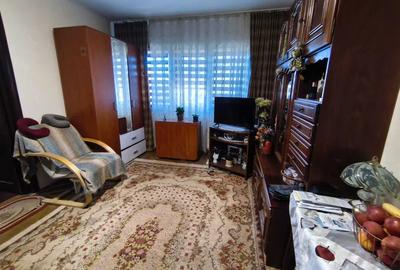 Apartament 2 camere, Podu Ros, bloc fara risc, etajul 1 - 1