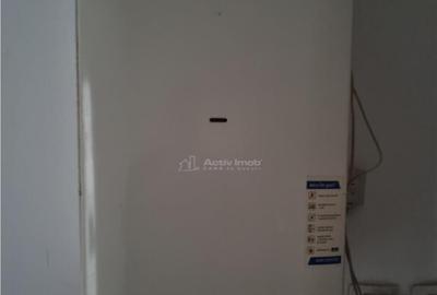 De inchiriat Spatiu comercial si teren strada Bucuresti lang - 5