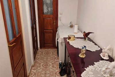 Apartament cu 3 camere semidecomandat în Bârlad - 7