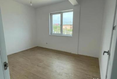 Casă cu 3 camere cu Teren 250 Mp în Bucium - 4