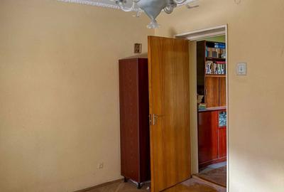 Apartament cu 4 camere semidecomandat în Central - 2