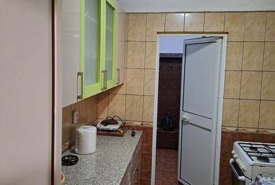 Apartament cu 3 camere semidecomandat în Zahana - 1