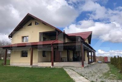 Pensiune de vanzare, 360 mp utili, 7500 teren, Zona Turistica, Risca - 18