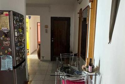 Apartament 3 camere decomandat Calea Bucuresti etaj 1/4 - 2