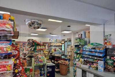 Spațiu comercial, de 110 mp, în Central - 4
