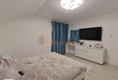 Casă cu 6 camere decomandat cu Canalizare în Micro 5 - 9