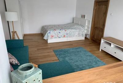 Inchiriez garsoniera, Decebal, mobilata, AC, renovata - 2