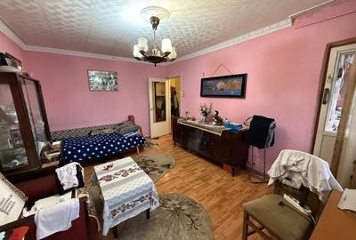 Apartament, 2 camere, 54 mp, decomandat, Rovine, Zona Cofetaria Damarin - 2