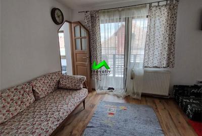 Casă cu 3 camere cu Teren 50 Mp în Central - 1