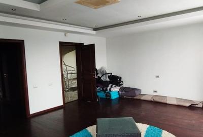 Casă individuală cu 14 camere cu Canalizare în Cernica - 12