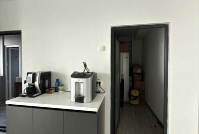 Spațiu comercial, de 190 mp, în Central - 2