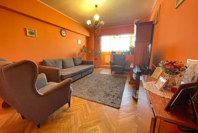 Alexandru Cel Bun-Parcul Voievozilor-Ap 3 camere decomandat- 71mp - 1