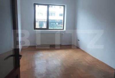 Spatiu de birouri,  55 mp, zona Bulevardul Victoriei