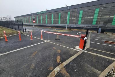 Parcare de Inchiriat 2000 mp - Platforma cu expunere la trafic auto - 2