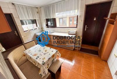 Casă individuală cu 4 camere cu Teren 783.33001708984 Mp în Central - 6