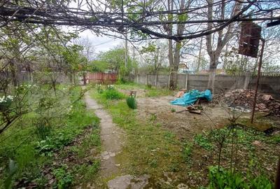 Casă cu 5 camere cu Teren 3900 Mp în Central - 9