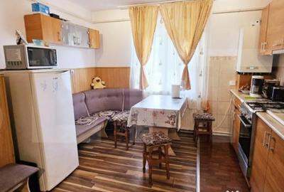 Apartament cu 3 camere decomandat, mobilat în Semicentral - 2