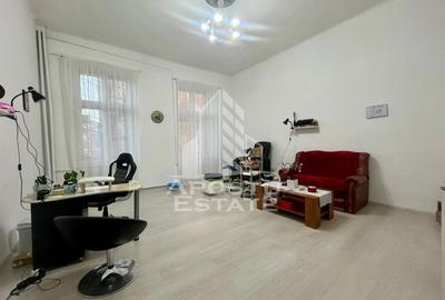Apartament deosebit in cladire istorica, zona Piata Romanilor - 8