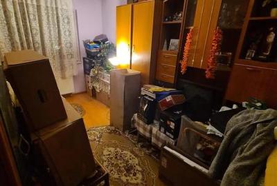 Apartament cu 4 camere semidecomandat în Gemenii - 4