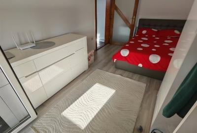 Apartament cu 3 camere decomandat, mobilat în Complex Studențesc - 7