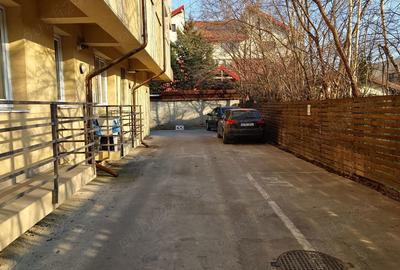Garsonieră decomandată în Central - 1