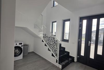 Casă cu 4 camere cu Teren 408 Mp în Cihei - 6