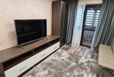 Inchiriez apartament 3 camere mobilat si utilat lux - 1