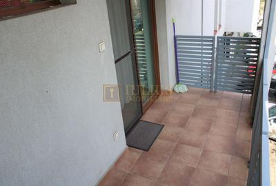 Complex Studentesc - semicentral 60mp UTILI; bucatarie inchisa. - 10