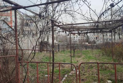 Vand teren  685mp,  str. Romana nr.5 - 160.000euro - 3
