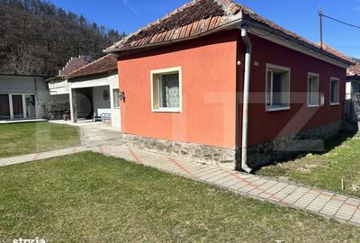 Casă cu 3 camere în Leșnic - 14