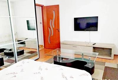 Garsonieră decomandată, mobilată în Girocului