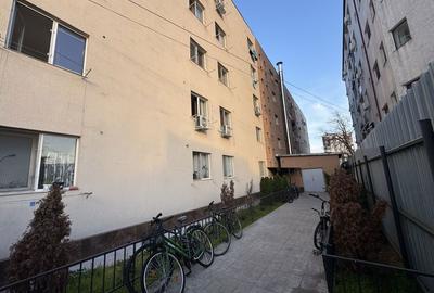 Garsonieră în Runcu