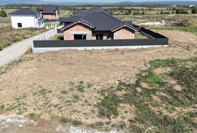 Teren intravilan cu PUZ si utilitati 580mp, 2 fronturi, zona Calea Cisnaidei - 5