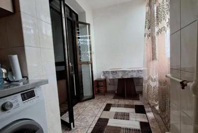 Garsoniera | Zona Far | Decomandata - 3