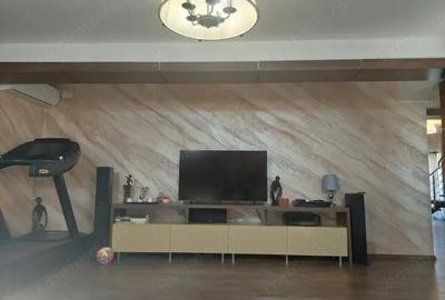 Apartament cu 4 camere în Central - 17