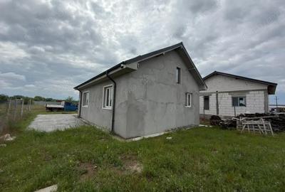 Casă cu Teren 314 Mp în Central - 4