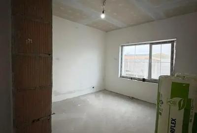 Casă cu 3 camere cu Teren 427 Mp în Central - 20