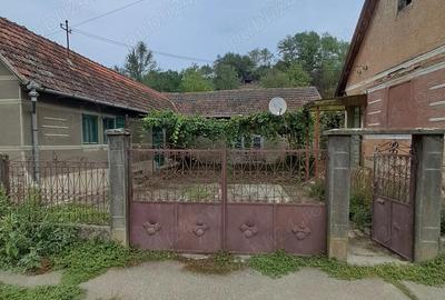 Casă cu 4 camere în Nadăș - 1