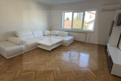 Apartament spatios cu 3 camere - 1