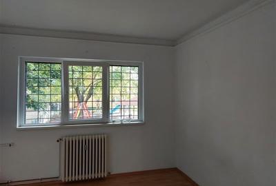 Apartament 4 camere, zona Micalaca, parter. De inchiriat sau de vanzare! - 7