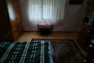 Casă cu 5 camere în Racovița - 12