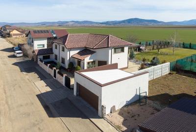Casă individuală cu 6 camere cu Teren 979 Mp în Exterior Est - 40