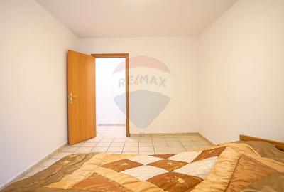 Casă cu 6 camere cu Teren 608 Mp în Central - 6