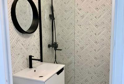 Apartament cu 2 camere semidecomandat în Florilor - 1