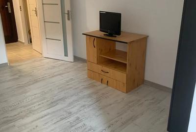 Garsoniera Brazda,etaj 3,renovata - 2