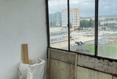Apartament cu 3 camere decomandat în Central - 9