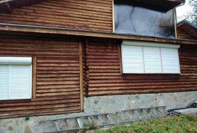 Casă cu 6 camere cu Teren 8700 Mp în Hangu - 4