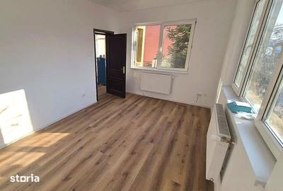 Casă cu 5 camere cu Teren 200 Mp în Bucureștii Noi - 1