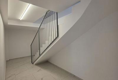 Apartament cu 5 camere în Aviației - 3